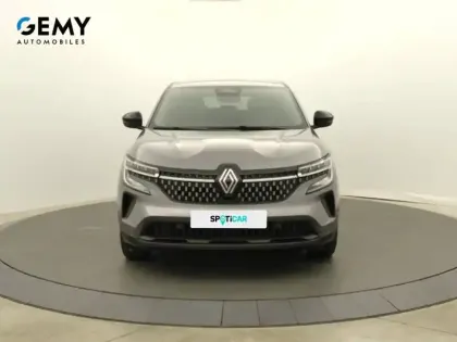 Photo 43 Renault Austral  E-Tech full hybrid 200 GSR2