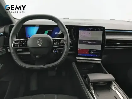 Photo 49 Renault Austral  E-Tech full hybrid 200 GSR2