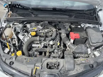 Photo 11 Renault Clio  TCe 90