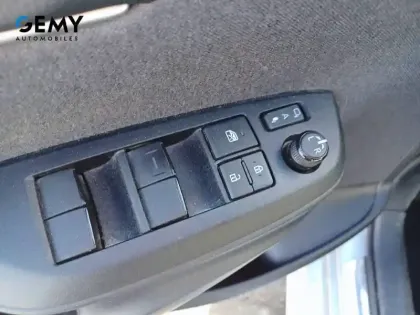 Photo 12 Toyota Yaris  Hybride 116h