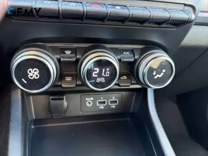 Photo 13 Renault Arkana  E-Tech 145 - 21B