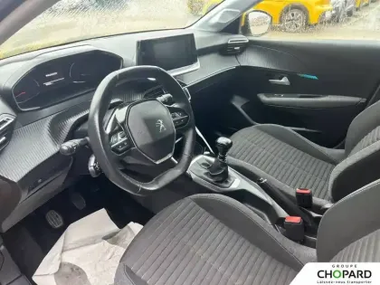 Photo 65 Peugeot 208  PureTech 100 S&S BVM6