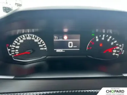 Photo 80 Peugeot 208  PureTech 100 S&S BVM6