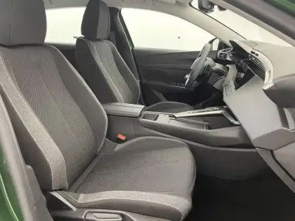 Photo 92 Peugeot 308  PHEV 180 e-EAT8