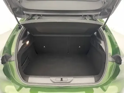 Photo 46 Peugeot 308  PHEV 180 e-EAT8