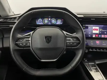 Photo 44 Peugeot 308  PHEV 180 e-EAT8