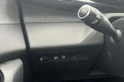 Photo 17 Peugeot 308  PHEV 180 e-EAT8