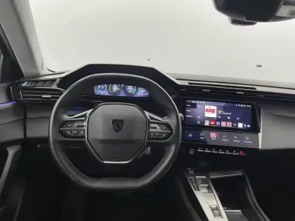 Photo 43 Peugeot 308  PHEV 180 e-EAT8