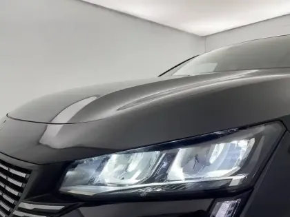 Photo 54 Peugeot 308  PHEV 180 e-EAT8