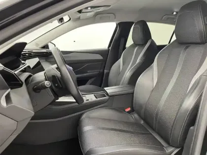 Photo 35 Peugeot 308  PHEV 180 e-EAT8