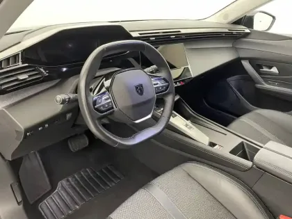 Photo 52 Peugeot 308  PHEV 180 e-EAT8