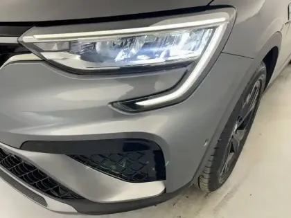 Photo 90 Renault Arkana  TCe 160 EDC FAP - 21B