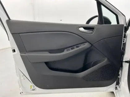 Photo 19 Renault Clio Gén. V (BJA) Ph2 Evolution 5