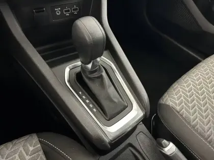 Photo 21 Renault Clio Gén. V (BJA) Ph2 Evolution 5