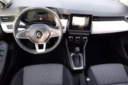 Photo 8 Renault Clio Gén. V (BJA) Ph2 Evolution 5