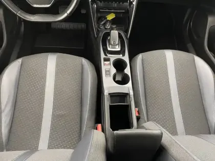 Photo 24 Peugeot 2008  PureTech 130 S&S EAT8