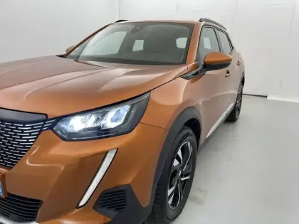 Photo 23 Peugeot 2008  PureTech 130 S&S EAT8