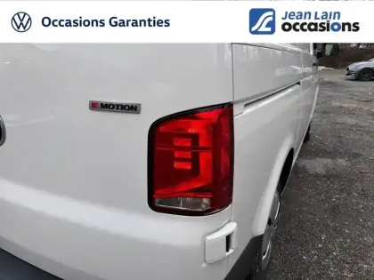 Photo 19 Volkswagen Transporter  6.1 VAN L1H1 2.0 TDI 150 BVM6 4MOTION