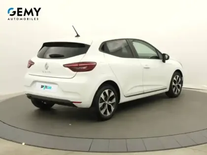 Photo 17 Renault Clio  TCe 90