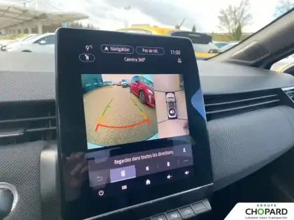 Photo 12 Renault Clio  E-Tech full hybrid 145 ch GSR2