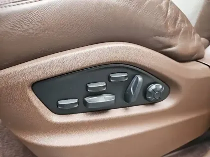 Photo 95 Porsche Cayenne  E-Hybrid 3.0 V6 462 ch Tiptronic BVA