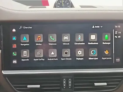 Photo 127 Porsche Cayenne  E-Hybrid 3.0 V6 462 ch Tiptronic BVA