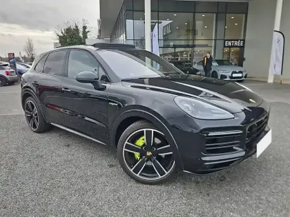 Photo 93 Porsche Cayenne  E-Hybrid 3.0 V6 462 ch Tiptronic BVA