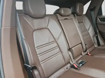 Photo 136 Porsche Cayenne  E-Hybrid 3.0 V6 462 ch Tiptronic BVA