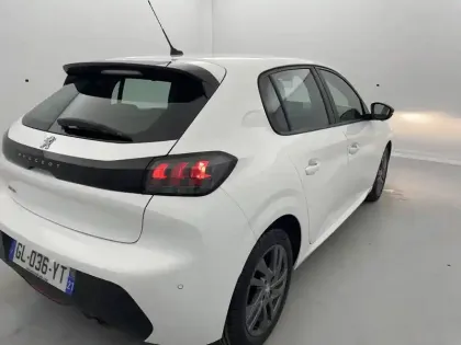 Photo 30 Peugeot 208  PureTech 75 S&S BVM5