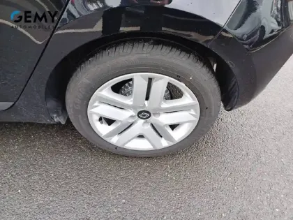 Photo 11 Renault Clio  Eco-G 100 ch GSR2