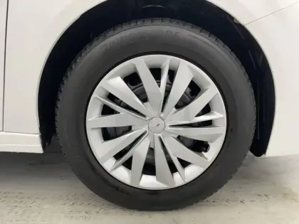 Photo 17 Peugeot 208  PureTech 75 S&S BVM5