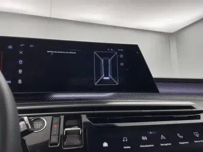 Photo 25 Peugeot 5008  Hybrid 145 e-DCS6