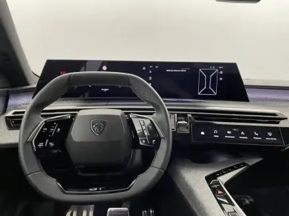 Photo 21 Peugeot 5008  Hybrid 145 e-DCS6