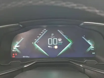 Photo 8 DS Ds 7 DS7 Crossback Hybride E-Tense 300 EAT8 4x4