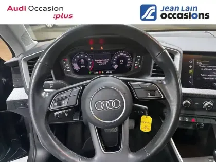 Photo 11 Audi A1  Sportback 30 TFSI 110 ch S tronic 7