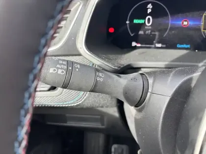 Photo 67 Renault Captur  E-Tech full hybrid 145 ch