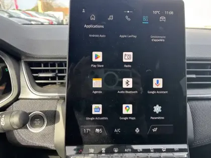 Photo 72 Renault Captur  E-Tech full hybrid 145 ch