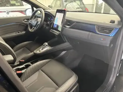 Photo 98 Renault Captur  E-Tech full hybrid 145 ch