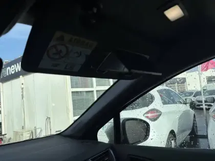 Photo 33 Renault Captur  E-Tech full hybrid 145 ch