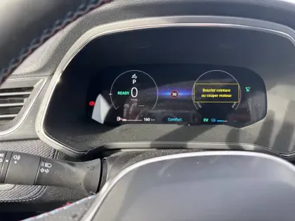 Photo 68 Renault Captur  E-Tech full hybrid 145 ch