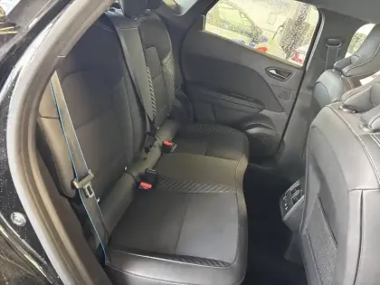 Photo 21 Renault Captur  E-Tech full hybrid 145 ch