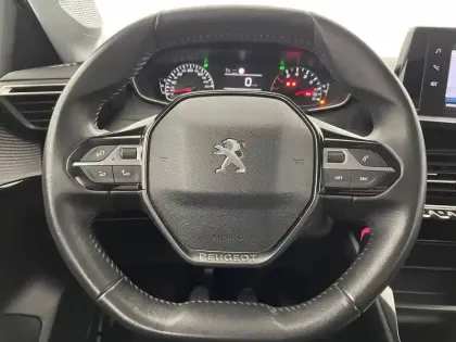 Photo 86 Peugeot 208  PureTech 75 S&S BVM5