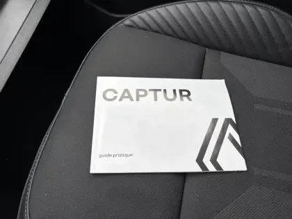 Photo 119 Renault Captur  E-Tech full hybrid 145 ch