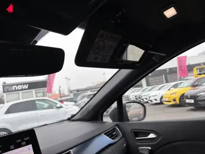 Photo 38 Renault Captur  E-Tech full hybrid 145 ch