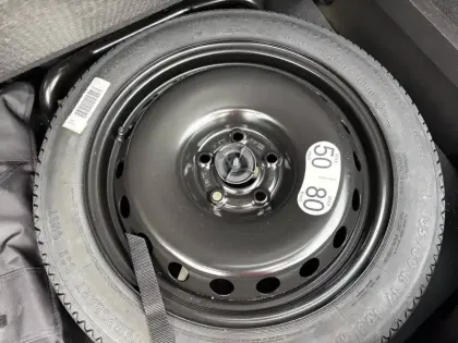 Photo 19 Renault Captur  E-Tech full hybrid 145 ch