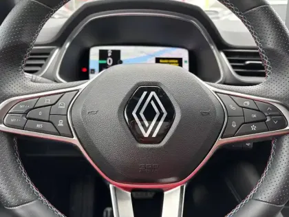 Photo 109 Renault Captur  E-Tech full hybrid 145 ch