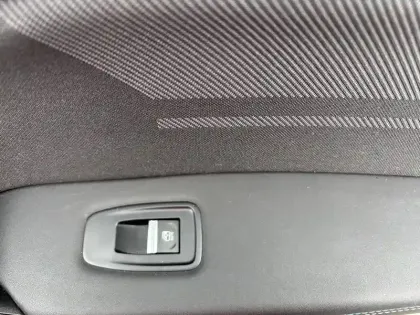 Photo 58 Renault Captur  E-Tech full hybrid 145 ch