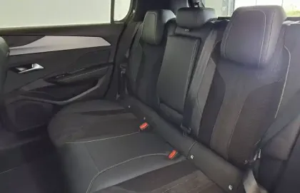 Photo 10 Peugeot 308  PureTech 130ch S&S EAT8