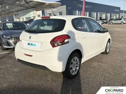 Photo 92 Peugeot 208  AFFAIRE BLUEHDI 100 S&S BVM5