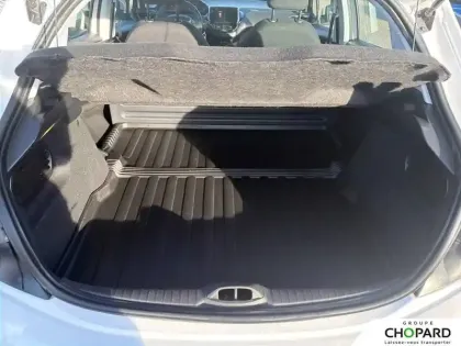 Photo 40 Peugeot 208  AFFAIRE BLUEHDI 100 S&S BVM5